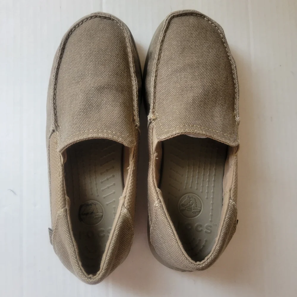 Crocs Kids Santa Cruz Slip-On Loafer Shoes‎ Size 3 Brown